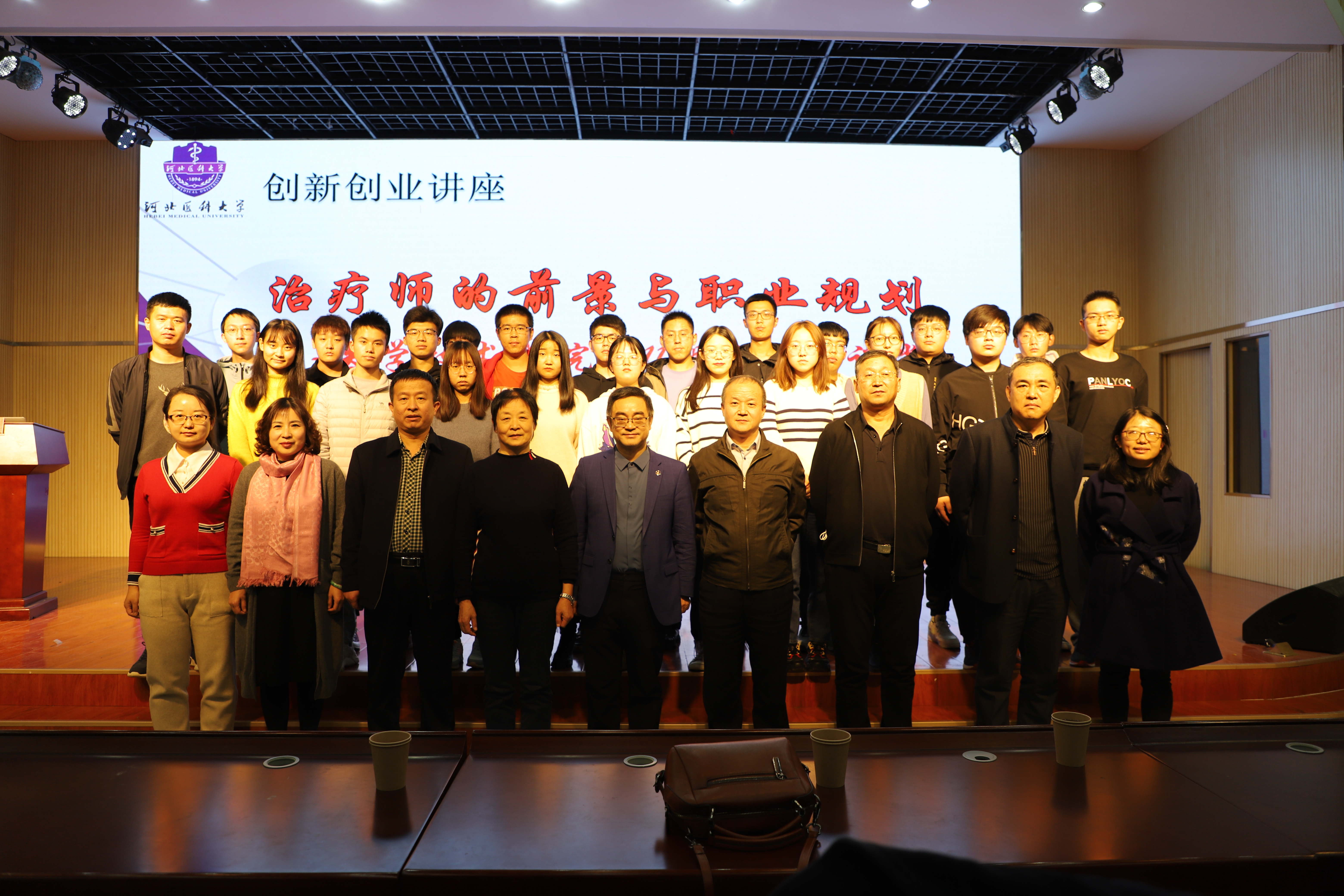 3-成人直播
.jpg